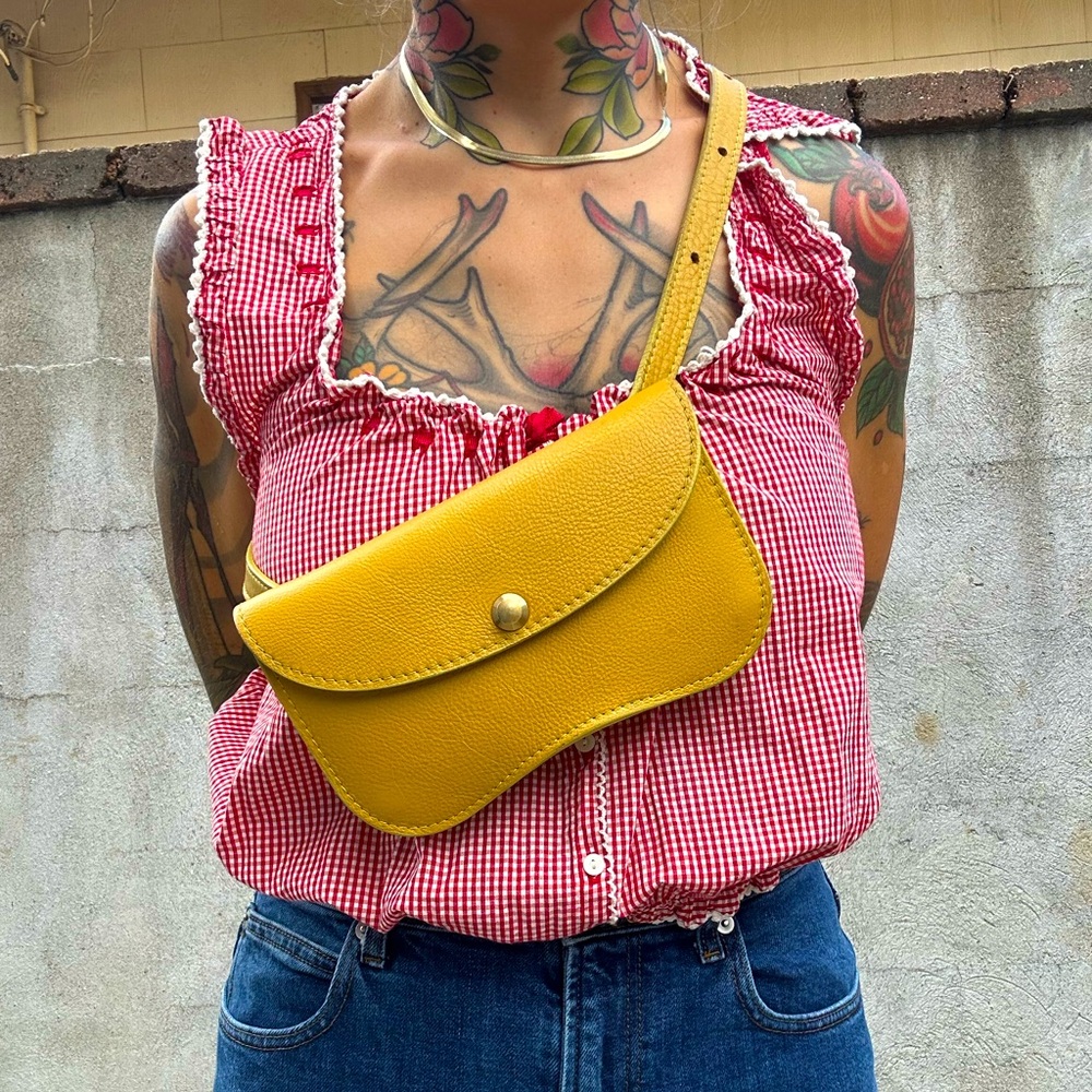 Lindquist Object Faba crossbody in Chartreuse.